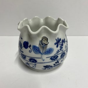 Vintage Vienna Woods blue and white planter candy or sugar dish with rose shaped handles and a ruffled top decorative for herbal garden