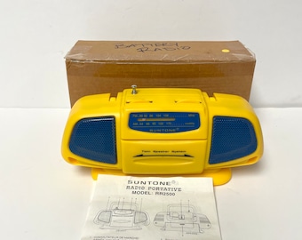Vintage yellow suntone FM/AM boom box radio Mini portable radio model RR2500 new with box twin speakers-works well