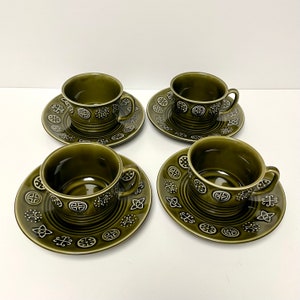 Vintage Lord Nelson pottery green Celtic cups and saucers set of 4 pairs (8pc) coffee or tea made in England