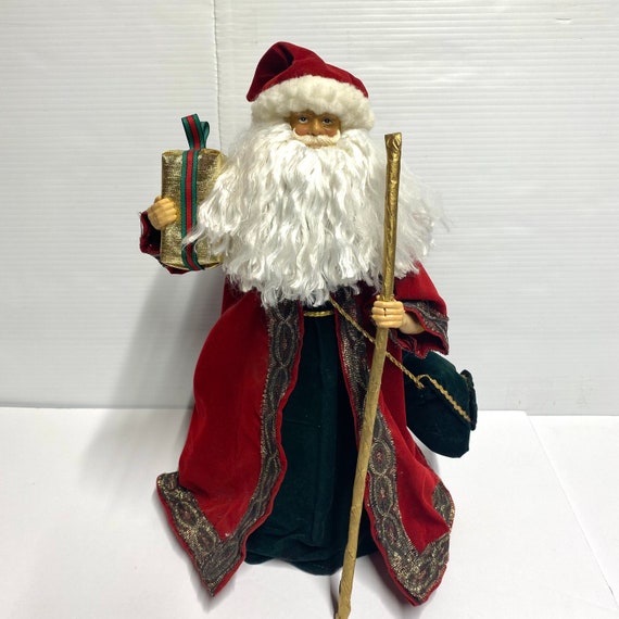 Saint Nick Cane Topper - Woodcarving Illustrated