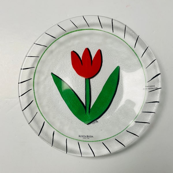 Vintage Kosta Boda red Tulip plate designed by Ulrica Hydman Vallien handpainted 7 1/2” made in Sweden