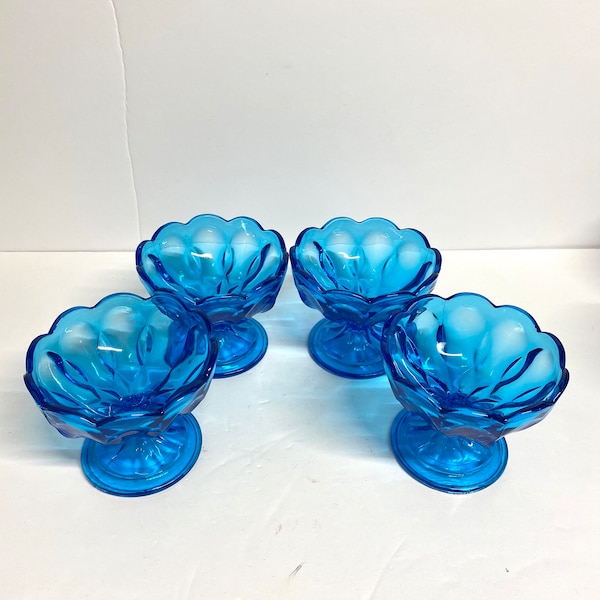 Vintage Anker hocking Glasschale Fairfield Laser Blau Kompott in Aqua Türkis Farbe Candy Dish mit überbackenen Kanten Fuß selten retro