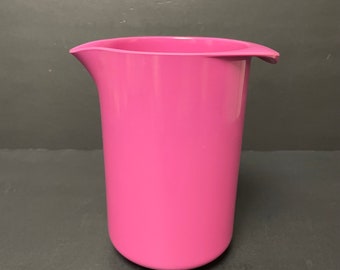 Vintage RÖSTI Mepal hot pink utensil holder made in Denmark pitcher or jug Melamine kitchenware designed by Heiner Boberg