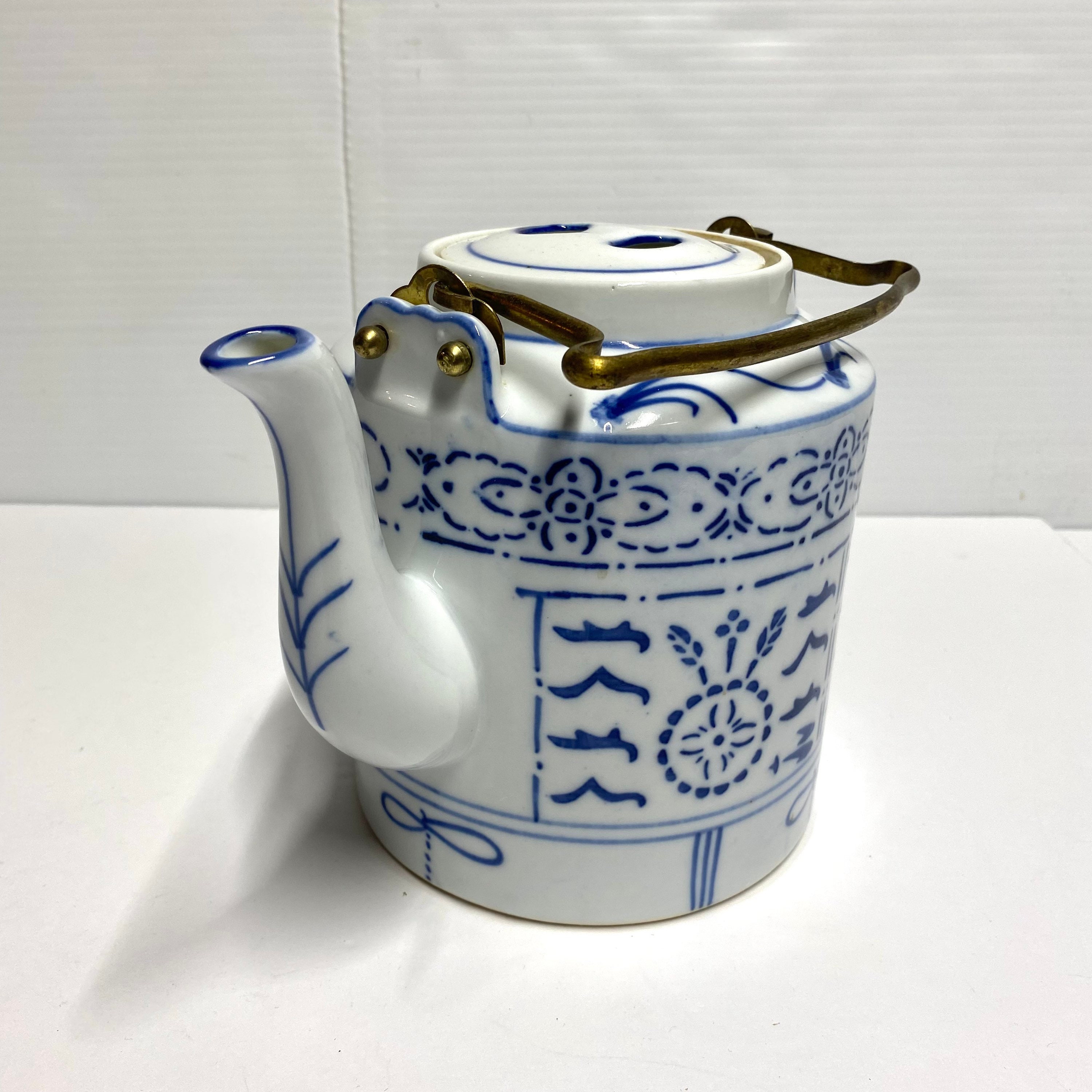 Teapot Table Lamp - Delft Blue Floral Tea Pot Accent Light, Plug-In 