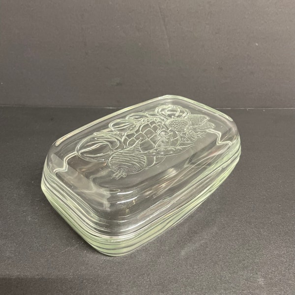 Vintage glass butter dish arcoroc France clear ribbed fruit pattern fridge rectangle Pyrex style dish lidded food storage made in England