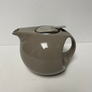 Vintage Royal Elfreda grå tekanna Ace presentkollektion designad av Allison med sil