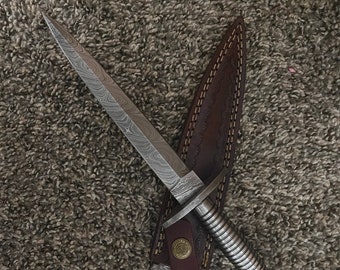 Custom Handmade Damascus Steel Knife, Dagger Knife, Hunting Knife, Viking Knife, Wedding Gift, Damascus ka bar, Gut Hook knife best gift USA
