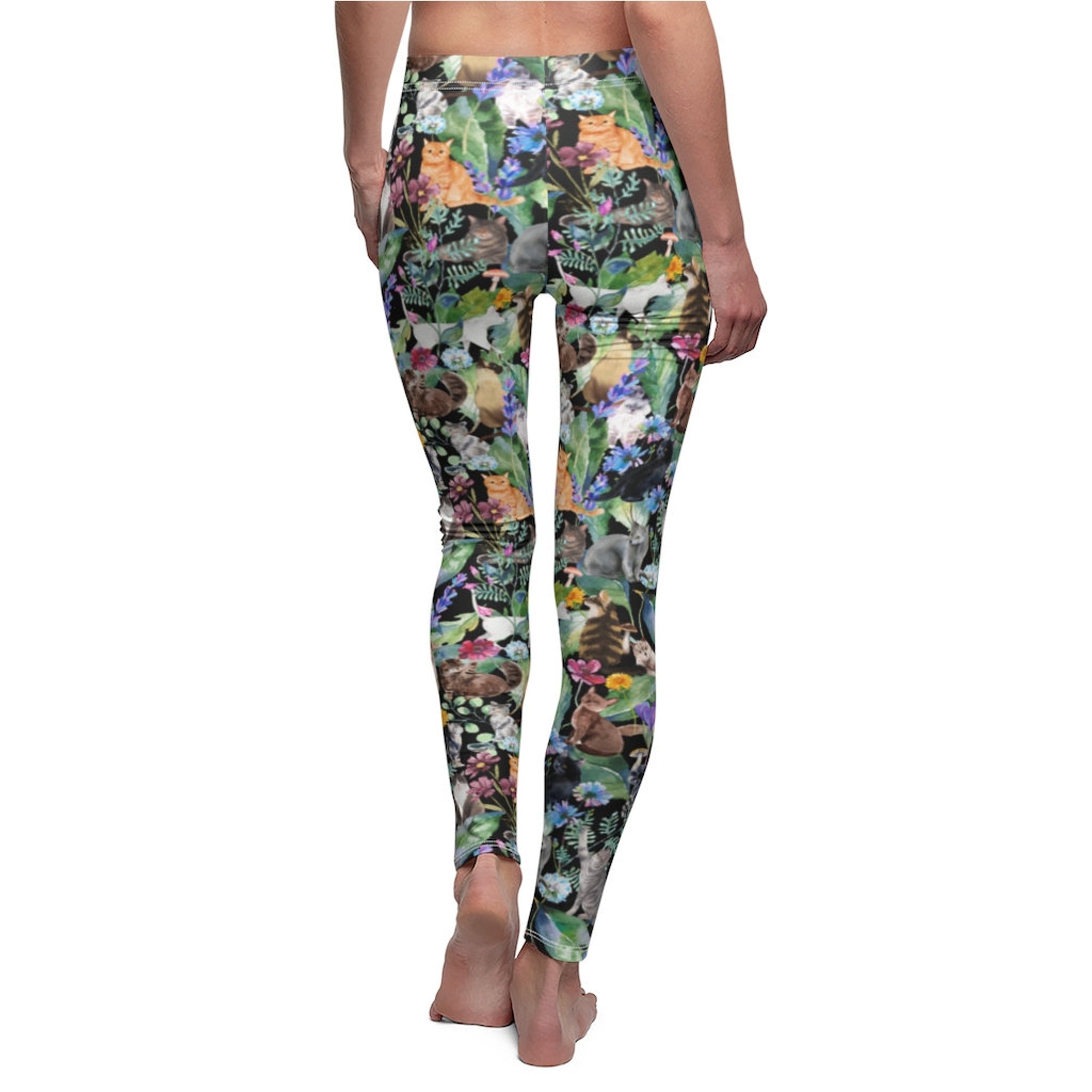 Discover Women's Floral Cats Soft Leggings
