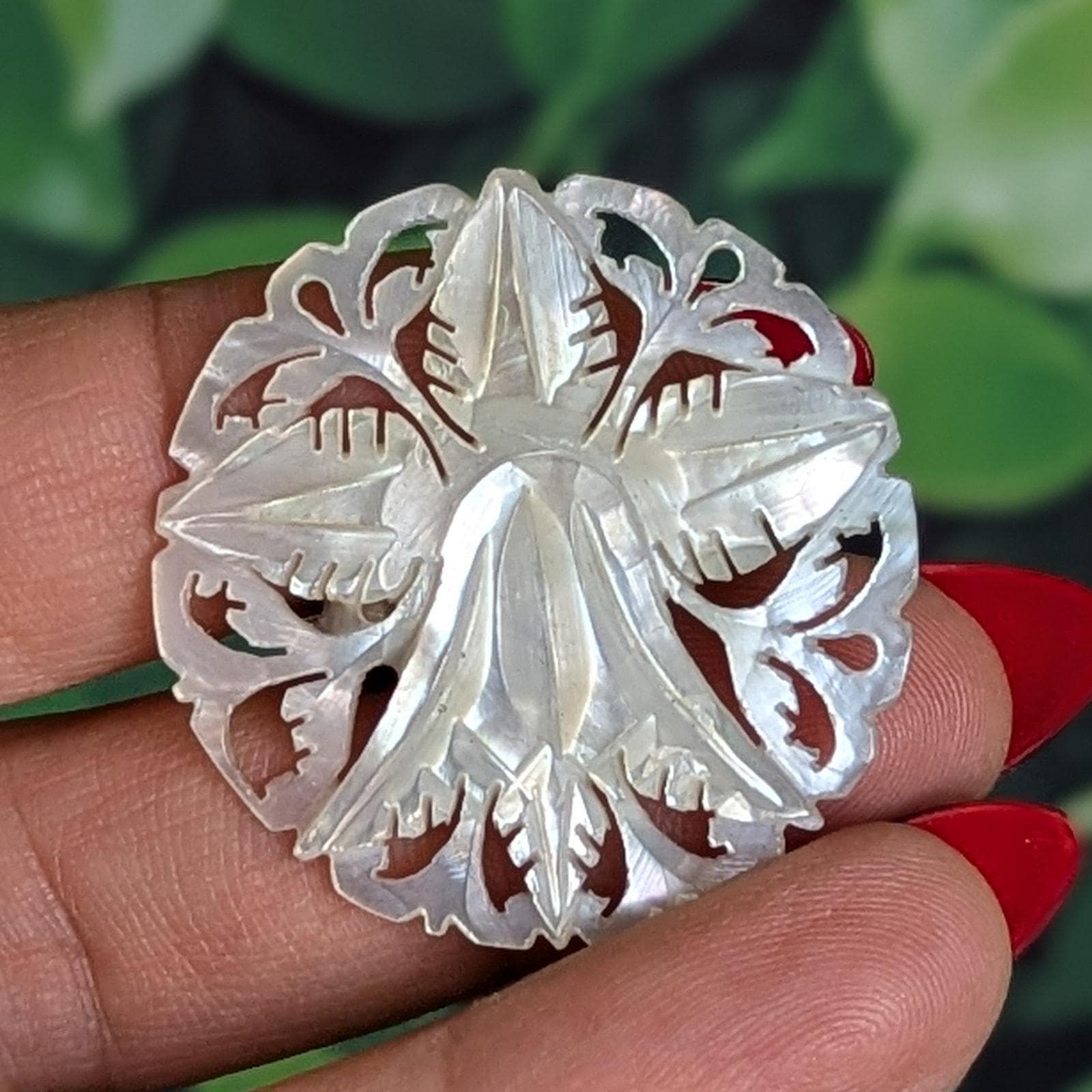 Broche Vintage Fleur Orchidée En Nacre Et Perle - Dorée, état Impeccable, Bijou Unique