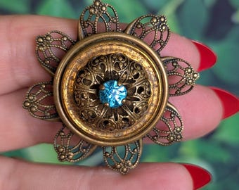 Vintage Brass Filigree Flower Brooch - 1940s Rhinestone Ornate Floral Pin