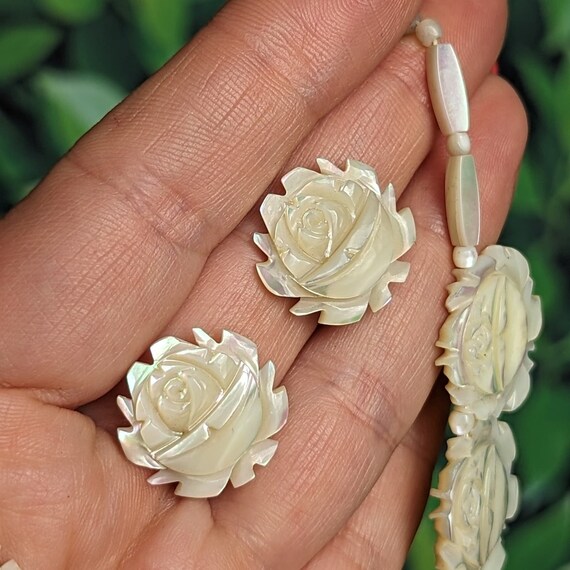 Vintage Mother of Pearl Set- Carved Rose Flower N… - image 4