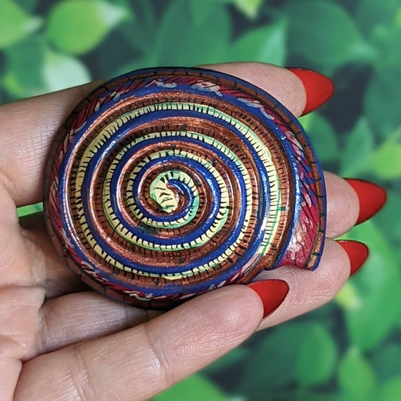 Vintage Turban Snail Shell Brooch - Painted Woode… - image 1