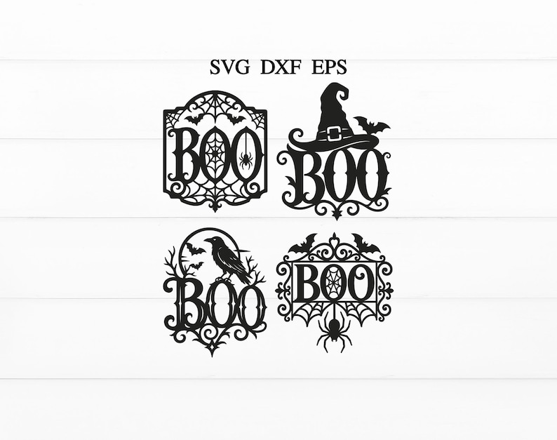 Puede incluir: Cuatro dise&ntilde;os gr&aacute;ficos negros con la palabra BOO, decorados con motivos de Halloween que incluyen una ara&ntilde;a, telara&ntilde;a, sombrero de bruja, murci&eacute;lagos y un cuervo. El texto SVG DXF EPS aparece en la parte superior de la imagen.