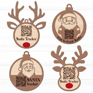 以下が含まれることがあります： サンタクロースとトナカイが描かれたQRコード付きのクリスマスオーナメントのデザインが4種類あります。オーナメントは木でできており、茶色です。オーナメントのテキストには「サンタトラッカー」と「サンタの追跡をスキャン」と書いてあります。