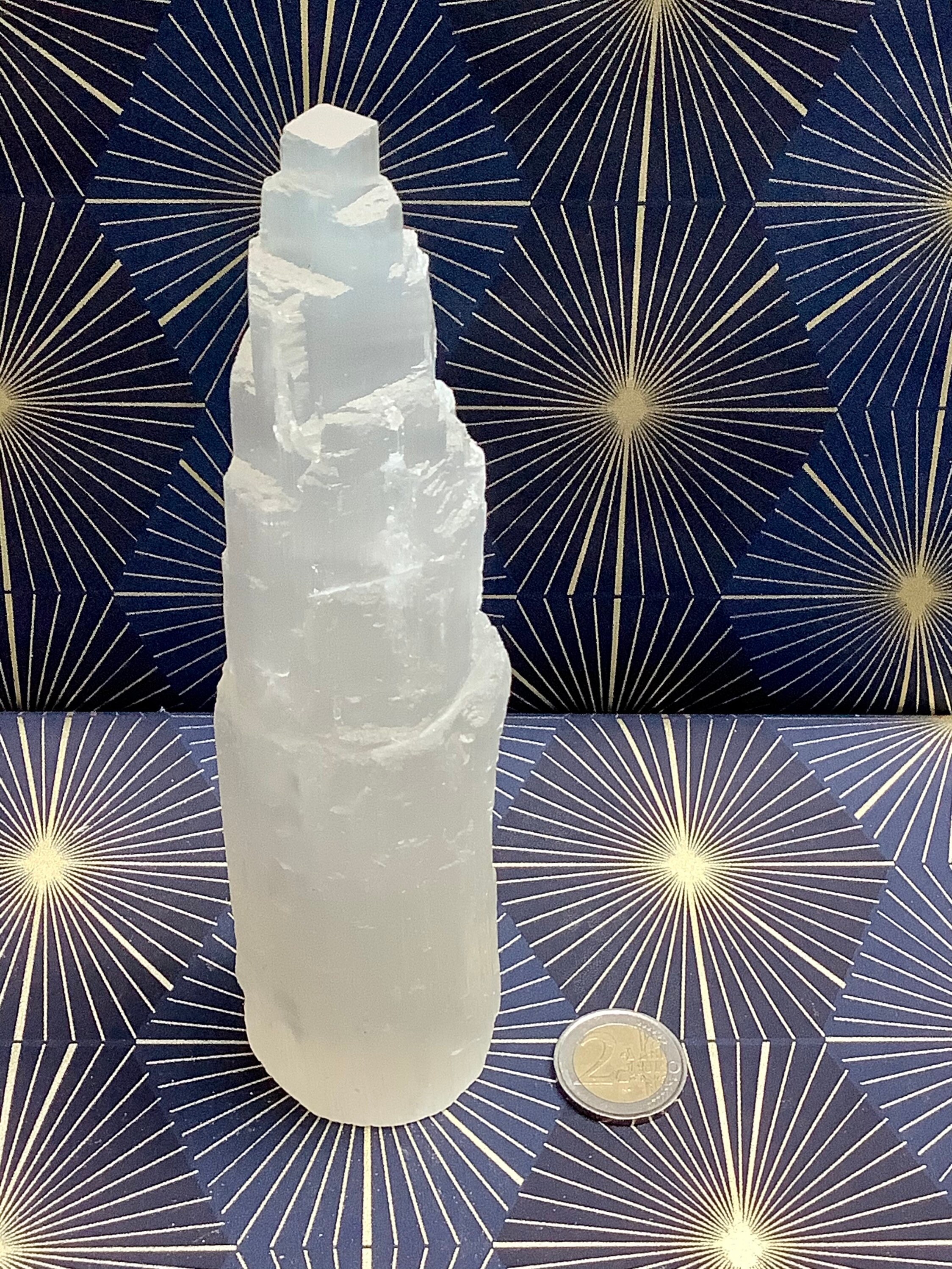 Monolithe en Sélénite Pierre Naturelle 20 cm