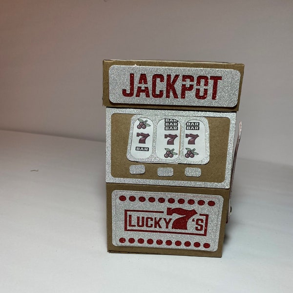 Lucky 7's slot machine