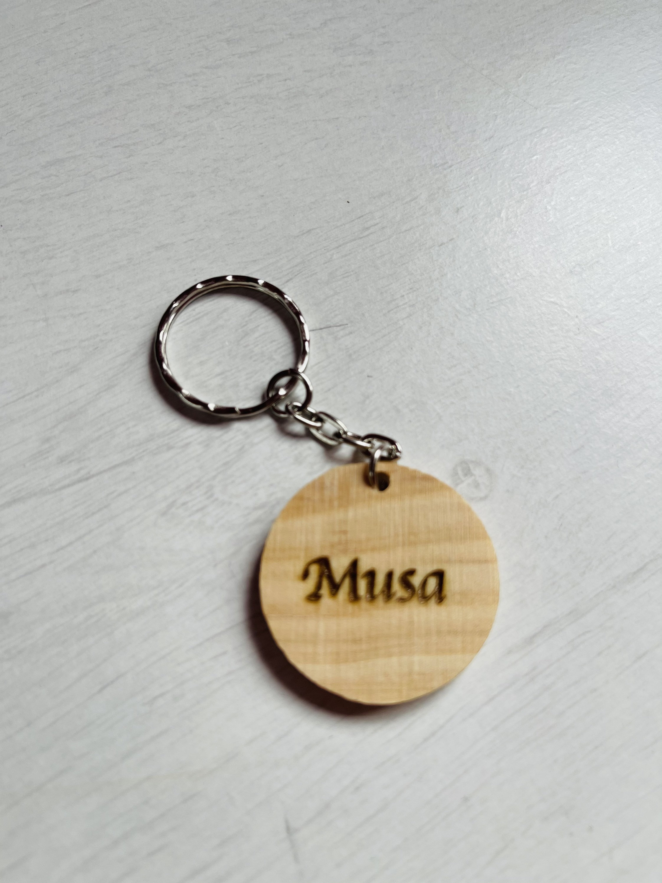 Personalised wooden Keyring laser engraved Keyring gift Etsy.de