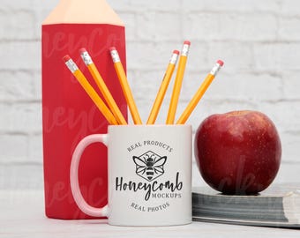 11oz Pink Accent Mug Mockup, Teacher Mug Mockup, 11 Ounce Pink Handle Mug Mockup, Pink Two-Tone Mug Mockup, Pink Colorful Mug Mockup 11 Oz