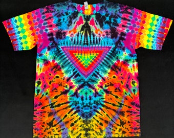 L. Trillion Scrunch with Honeycomb sleeves and Spine Rainbow tie dye shirt.