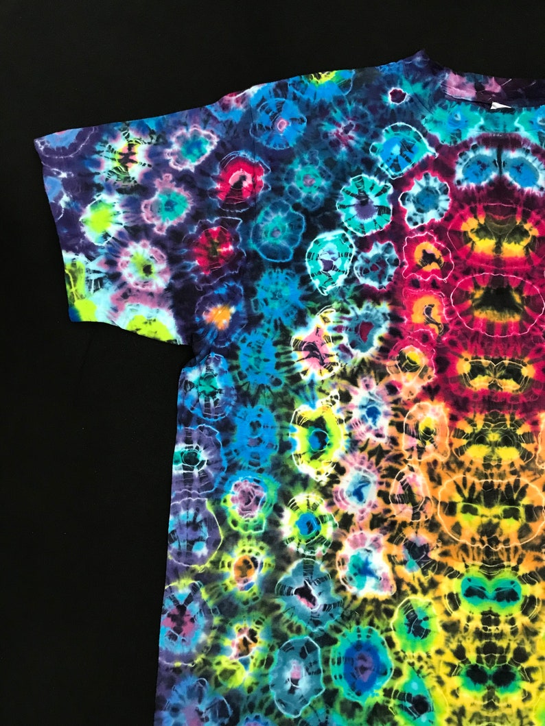 L Rainbow Kenney Style Tie Dye Shirt. Premium Dancing Robin Etsy