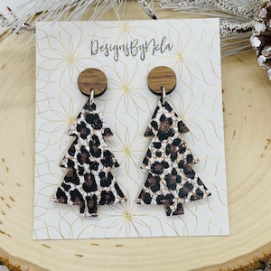 Leopard Christmas tree cork Leather Earrings, Holiday cork leather Earrings, Winter leather earrings