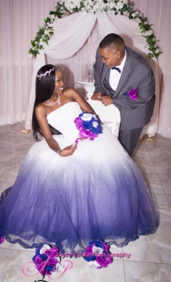 purple dip dye wedding dress ORIGINLN: Tyto nevsty se rozhodly pro netradin svatebn aty, kter vem vyrazily dech