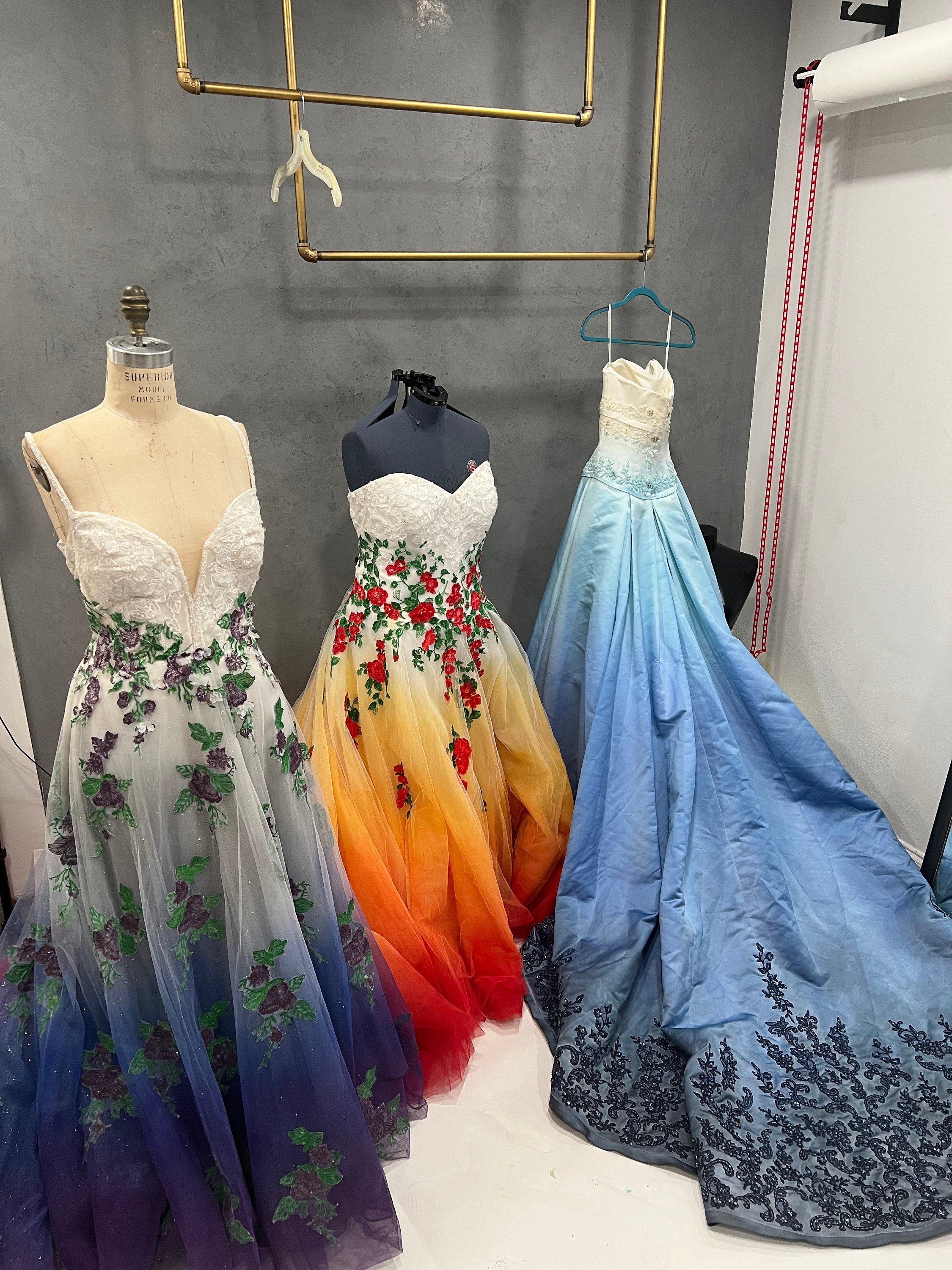 3 Color Dress Dip Dyeing Service 3 Color Dress Dip Dyeing Service