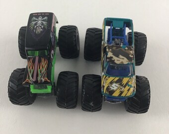 ホットウィール モンスタージャム ショッカー グレイブディガー ダイ