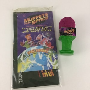 Muppets del espacio Wendy&#39;s Kids Meal Set Micrófono Libro de actividades Vintage 1999