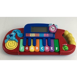 Blue&#39;s Clues Play N Learn Keyboard Piano Musical Instrument Toy Vintage Mattel