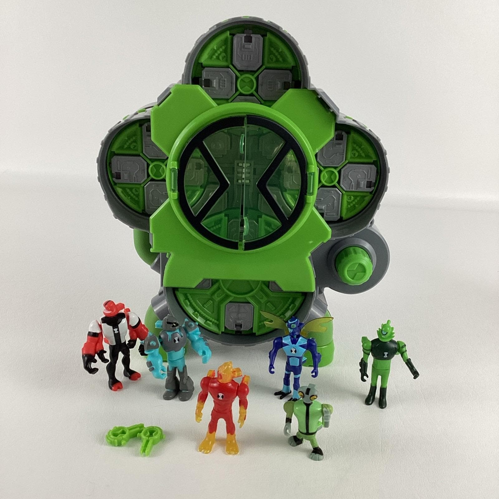 Set 3 Figurines Ben 10 Ultimate Alien – Creation Chamber, Scellé, Neuf