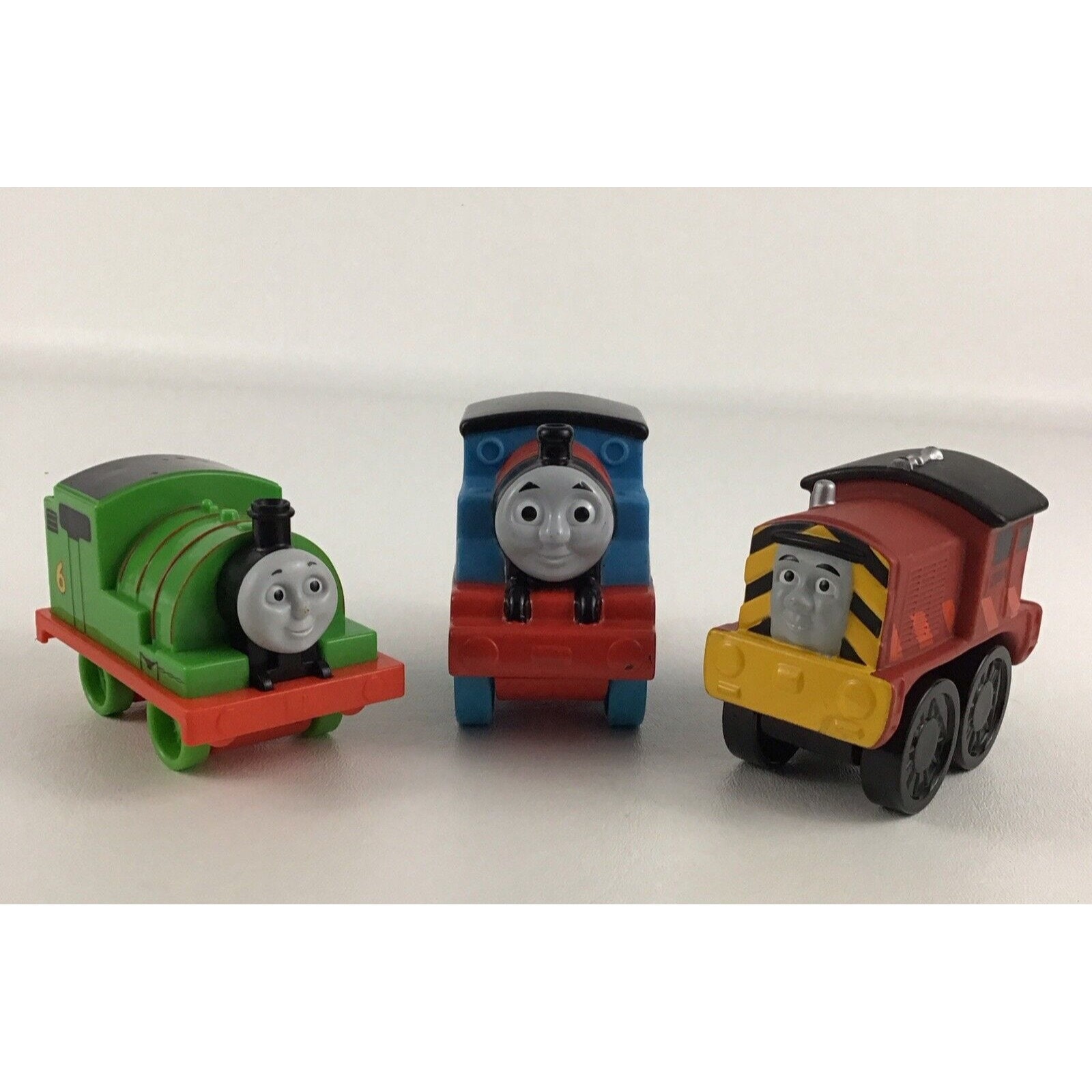 Thomas El Tren Y Sus Amigos Mis Primeras Locomotoras Chunky Percy Sally  Lote De 3 Piezas Mattel - Etsy México, image size:1600x1600