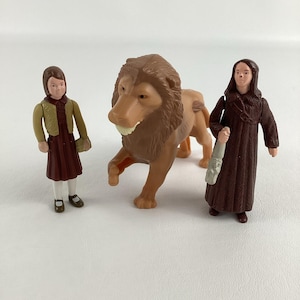 ナルニア国物語 NARNIA ワードローブ ミニチュア レプリカ フィギュア Chronicles of Narnia Aslan Lucy Susan Pevensie Mcdonald's Happy