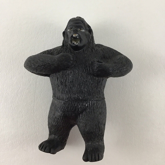 G.I. Joe Adventure Team Capture the Pygmy Gorilla 6