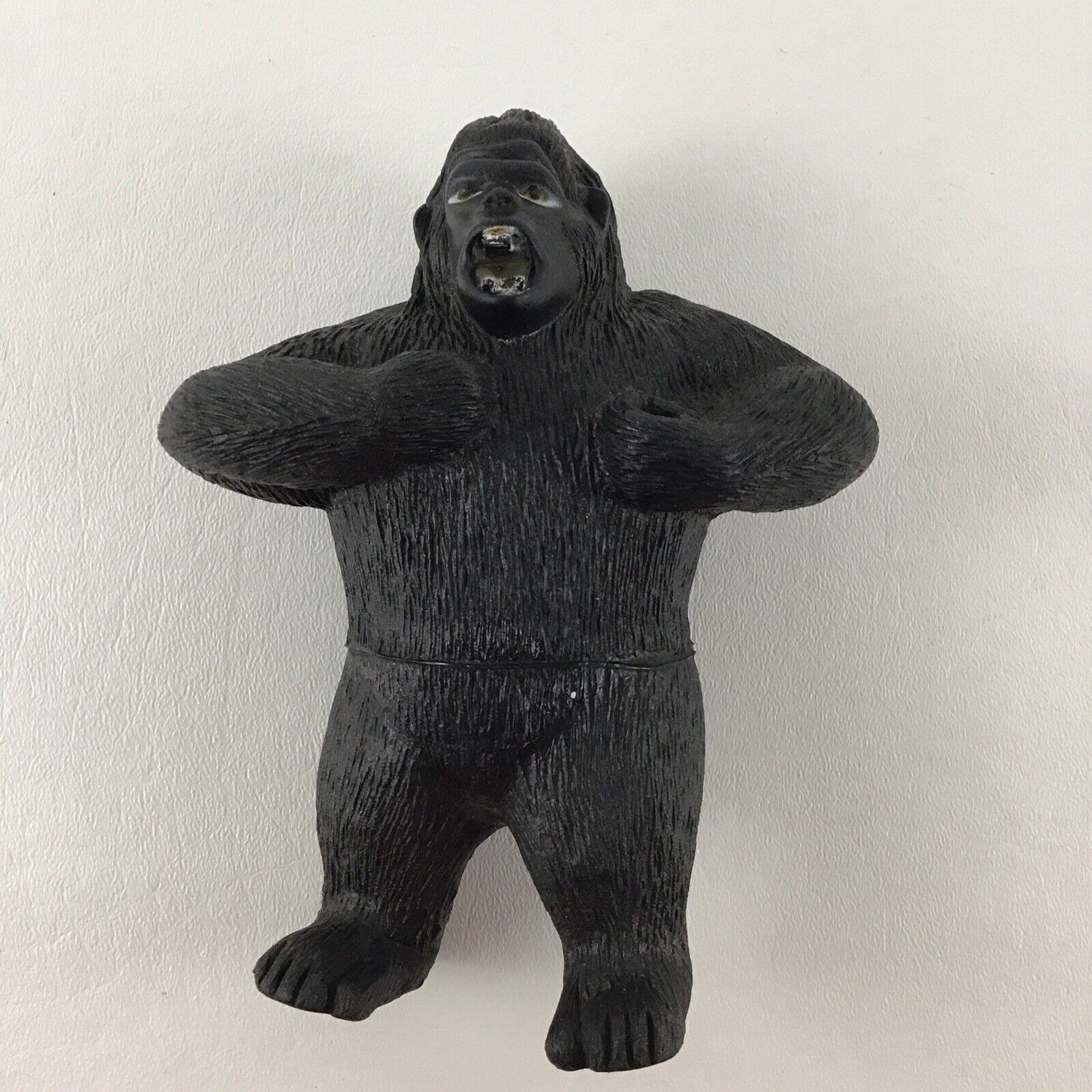 G.I. Joe Adventure Team Capture the Pygmy Gorilla 6