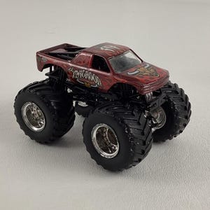Hot Wheels Monster Jam El Matador Die Cast Flame 1:64 Scale Silverado Truck