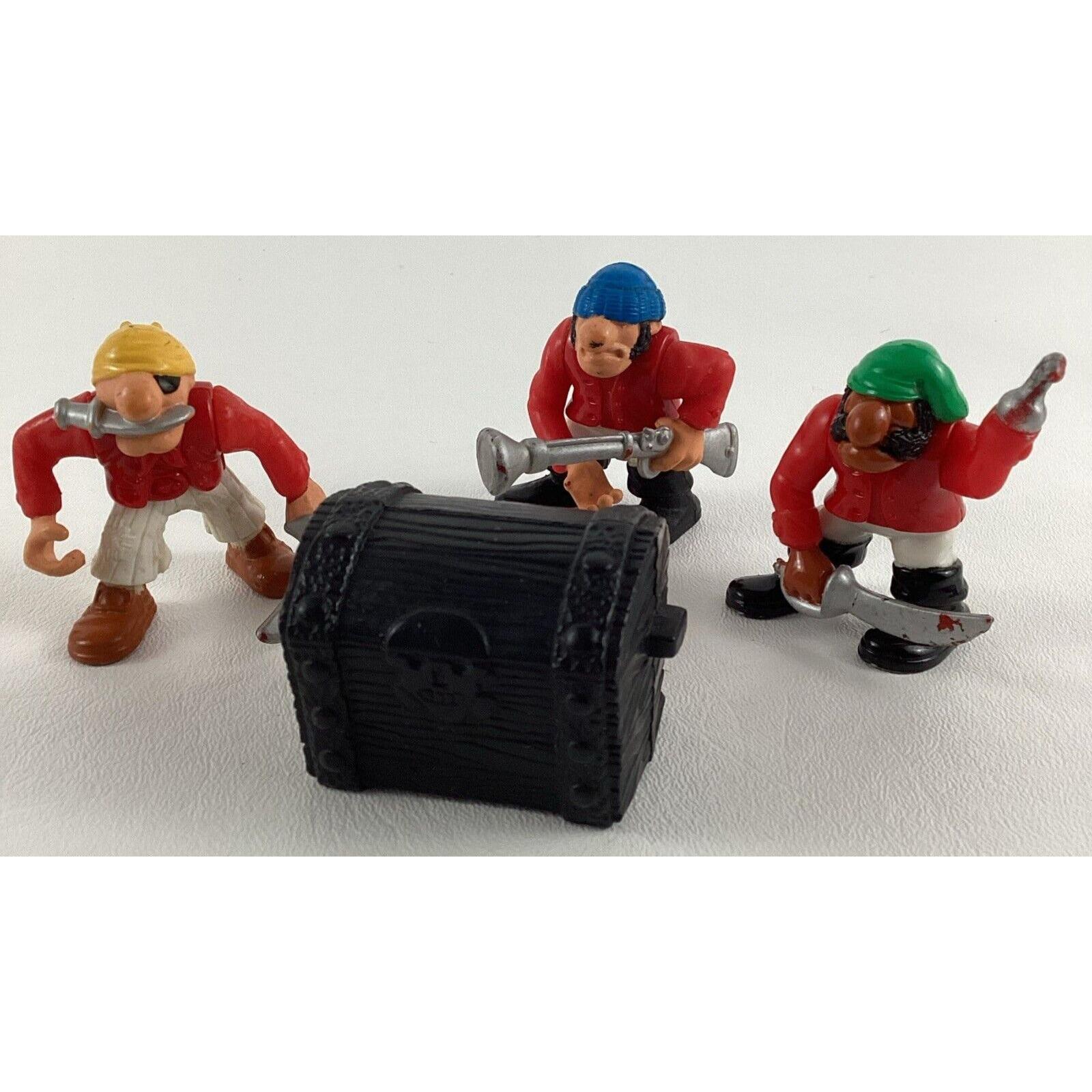 Fisher Price Great Adventures Pirate Crew Treasure Chest Figures