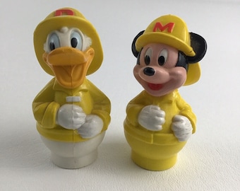 Disney Mickey Mouse Firefighter Fireman Donald Figure Finger Puppet Vintage Arco