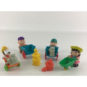 Peanuts Gang Mcdonald's Figures Linus Charlie Brown Snoopy Lucy Vintage ...