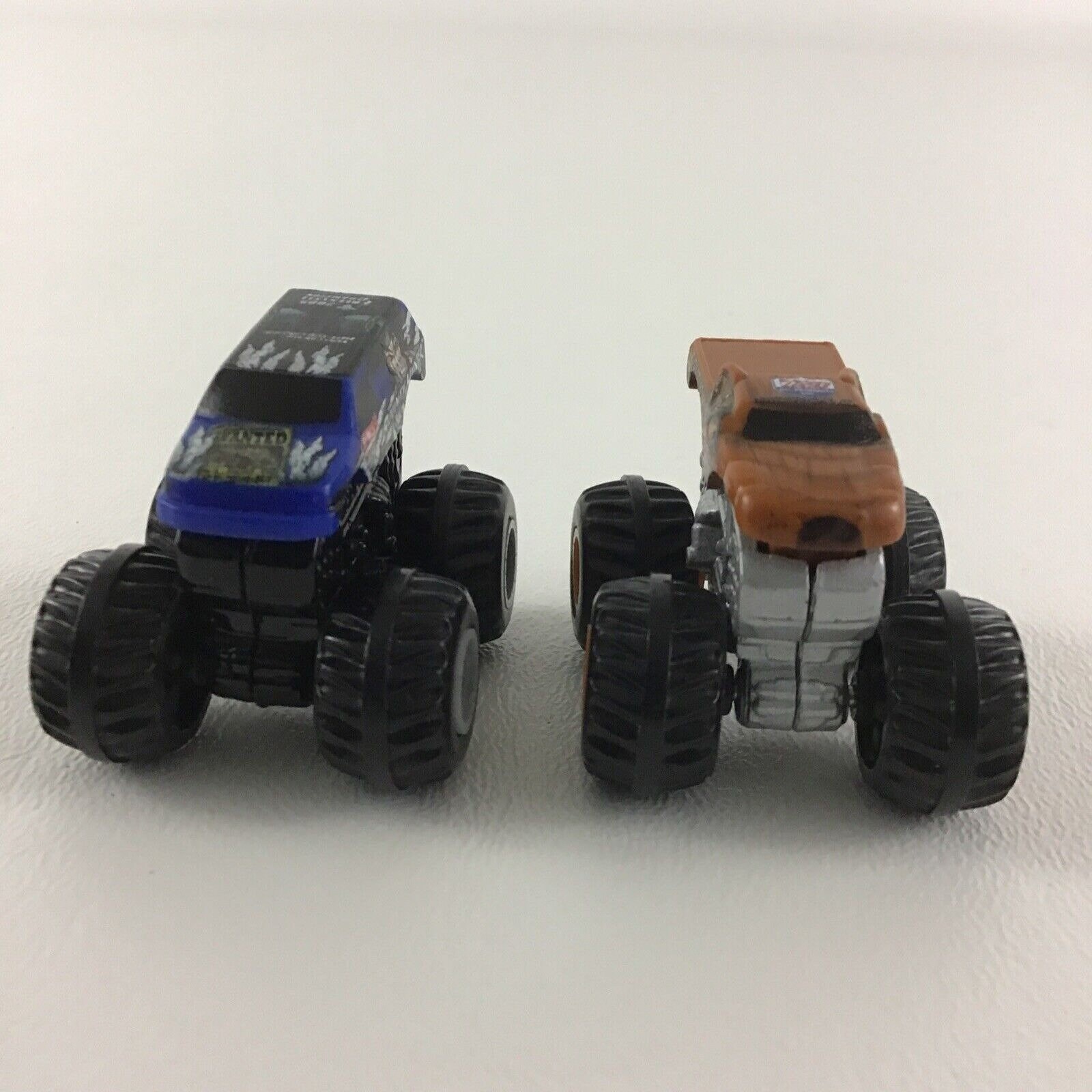 Hot Wheels Monster Jam Mighty Minis (Styles May Vary) 