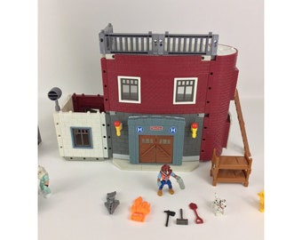 Fisher Price Imaginext Rescue Center Estacion de bomberos Bombero Policia INCOMPLETO