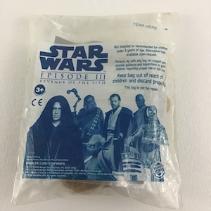 Disney Star Wars Episode III Revenge Sith Burger King Chewbacca Plush 2004 Toy