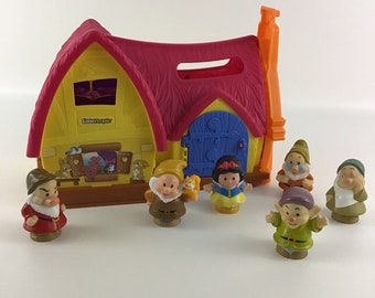 Fisher Price Little People Disney Princess Snow White Cottage Playset Dwarfs Toy