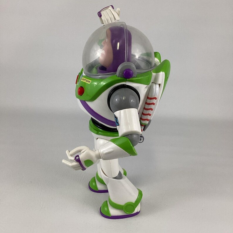 disney-toy-story-buzz-lightyear-talking-12-action-figure-sound-phrases