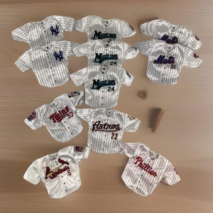 Lot de répliques de mini-maillot de baseball MLB Mets Twins Phillies Cardinals Yankees 2005