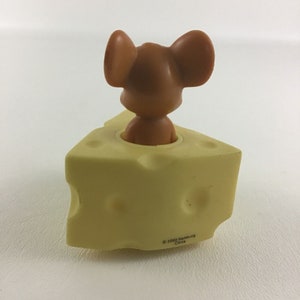 Cartoon Network Tom & Jerry Hardee's Mouse Cheese Push Along Toy Vintage 2000 image 5