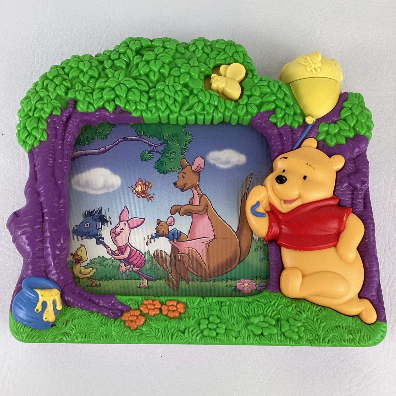 Disney Winnie the Pooh Wind up Musical TV Scrolling Screen Vintage