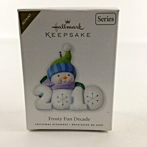 Hallmark Keepsake Christmas Tree Ornament #1 Frosty Fun Decade Snowman New