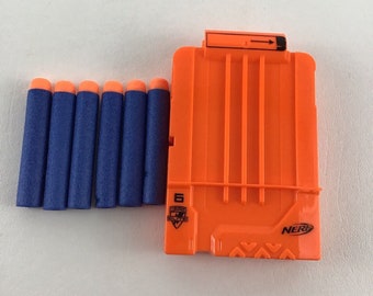 3D プリントされたソリッド Nerf マガジン クリップ マウント (カム