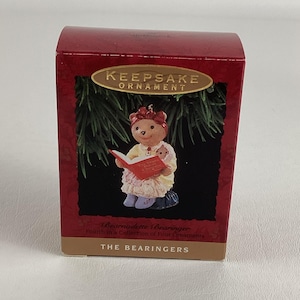 Hallmark Keepsake Ornament Bearingers Bearnadette Victoria Circle Vintage 1993